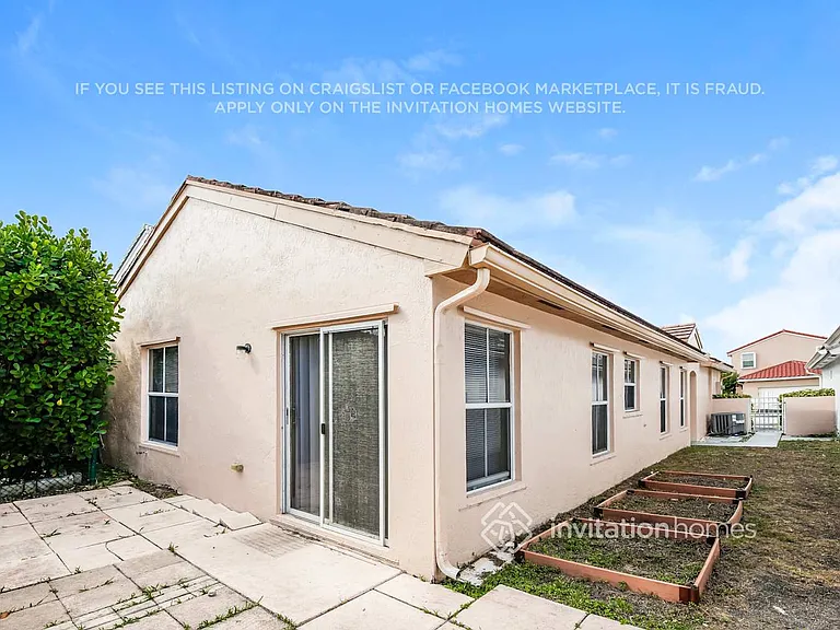 18466 NW 22nd St — Photo 16