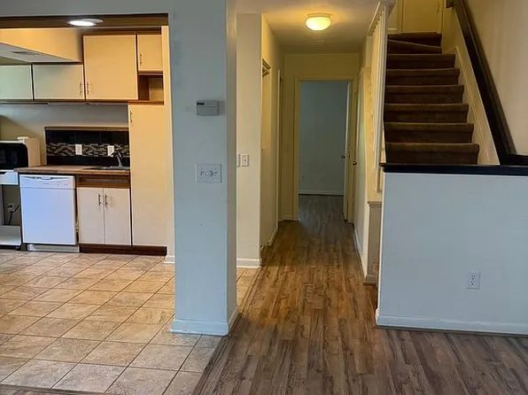 509 Sunridge Dr Unit E, Blacksburg, VA 24060
