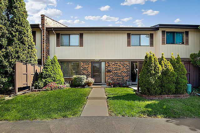 1st image of 7333 Winthrop Way Unit 3