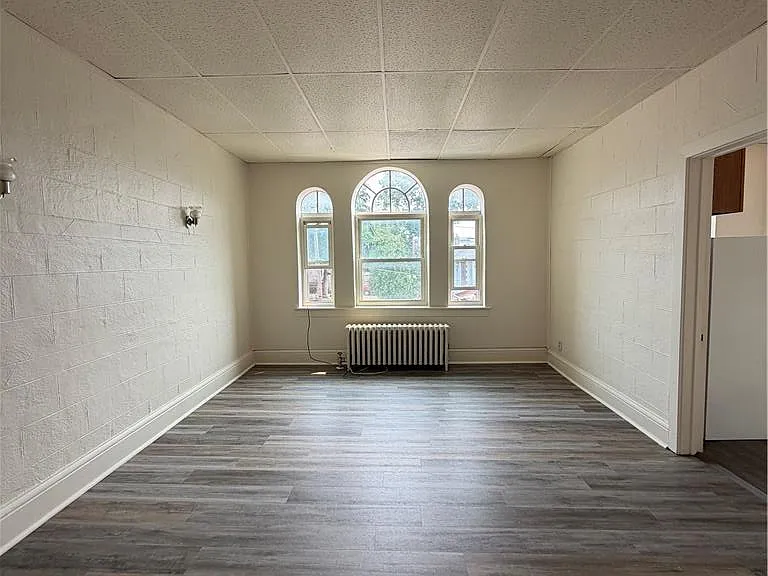 222 S 15th St #10 — Photo 2