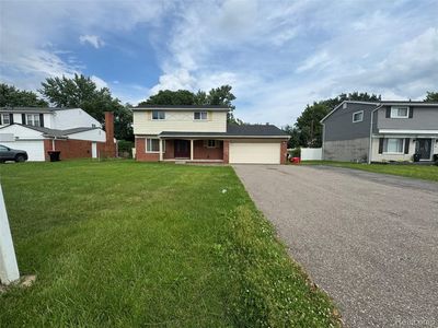 28240 Lahser Rd, Southfield, MI, 48034