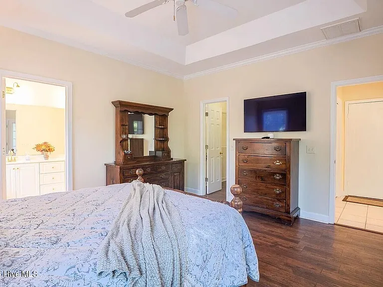 3326 Saint James Dr SE — Photo 14