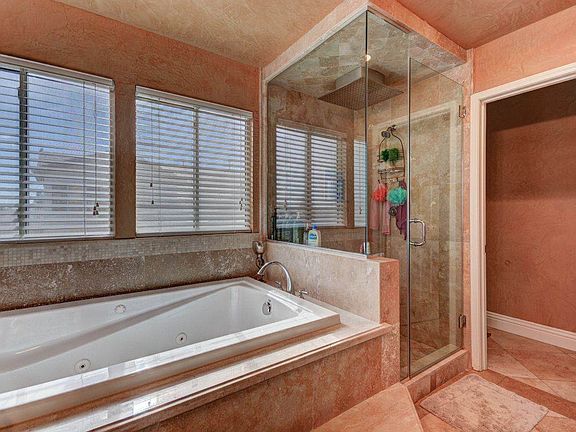 4th image of 7944 Quail Harbor St