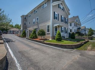 63 Plain St, Taunton, MA 02780