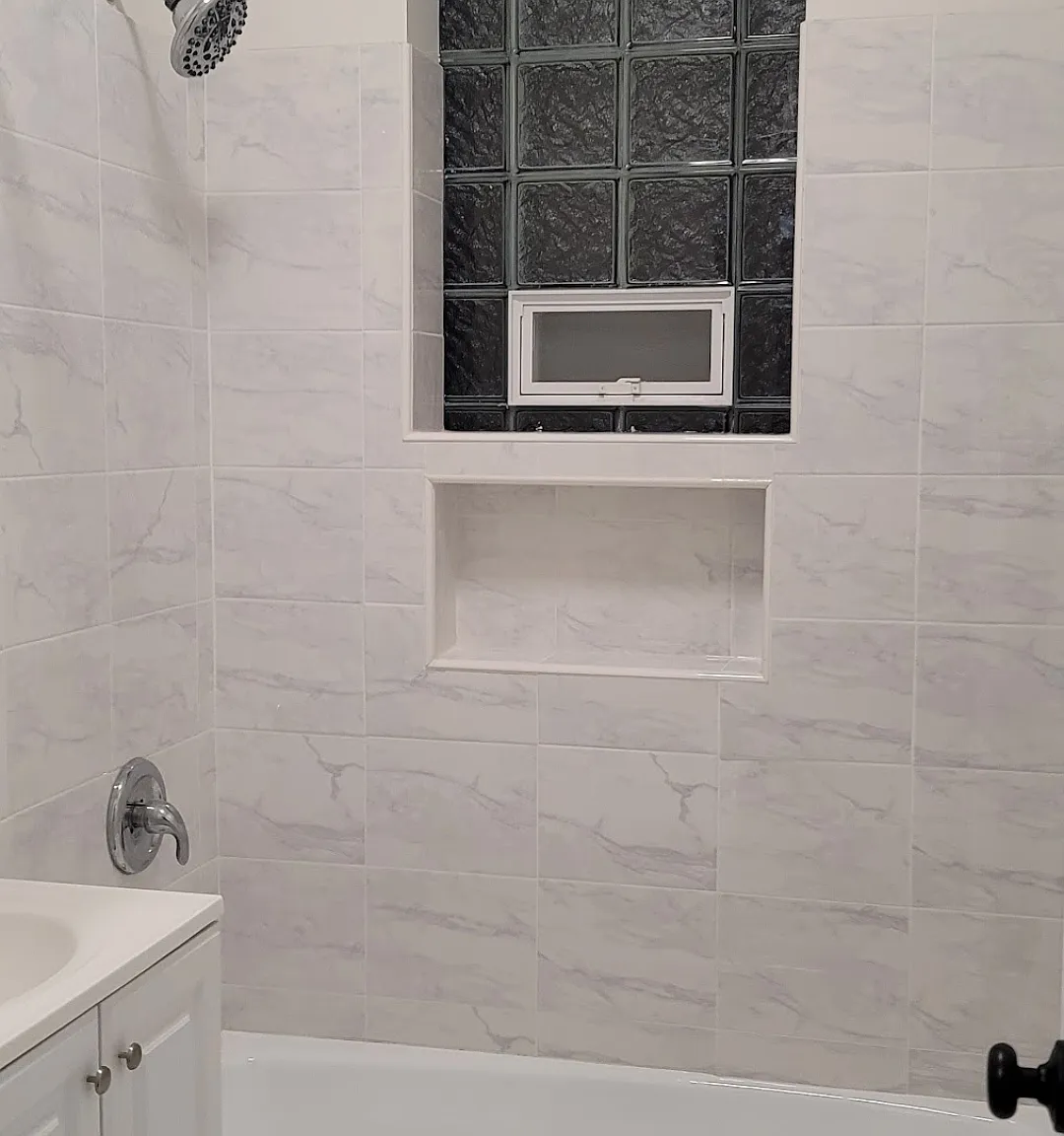 1 bed, $1,275 — Photo 2