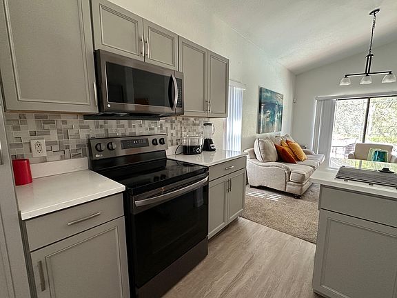 3rd image of 2826 Roccella Ct