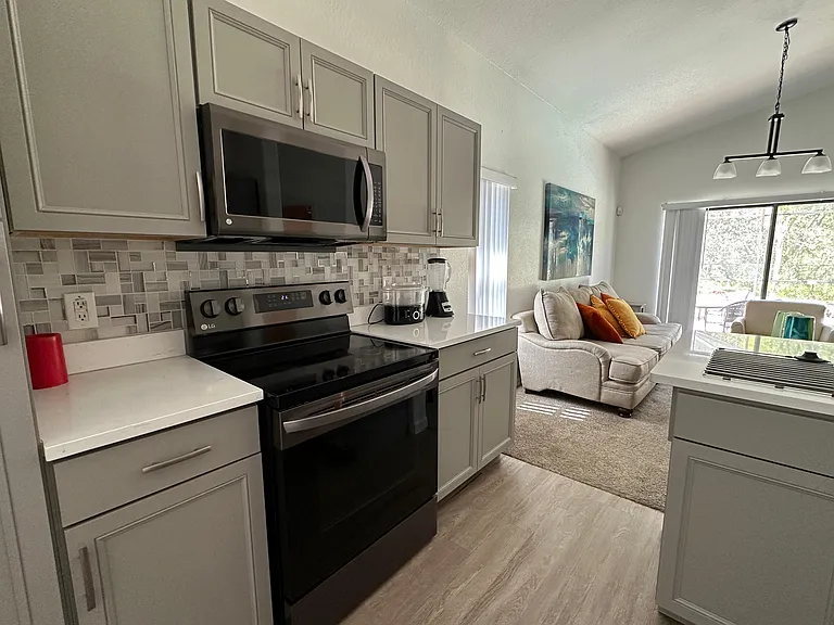 2826 Roccella Ct — Photo 3