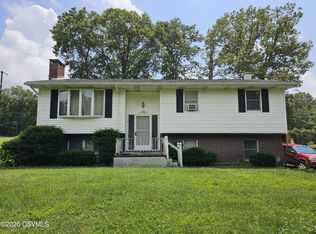 184 Greco Ln, Mount Carmel, PA 17851