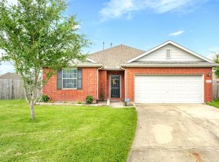 5131 Creekside Ave, Cove, TX 77523