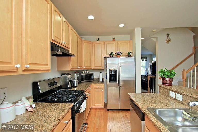 2nd image of 9607 Potters Hill Cir