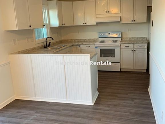 3rd image of 3914 Vv5 Sterling Pointe Dr