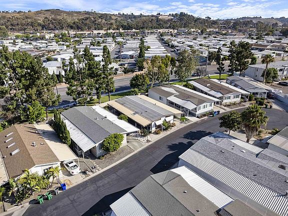 3rd image of 276 N El Camino Real Spc 8