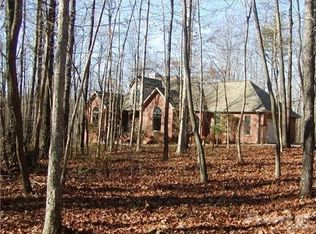 2221 Sarvisberry Pl, Monteagle, TN 37356