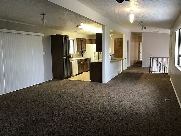 Kitchen and living room