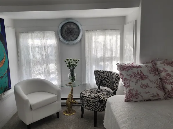 30 Main St, Rockport, MA