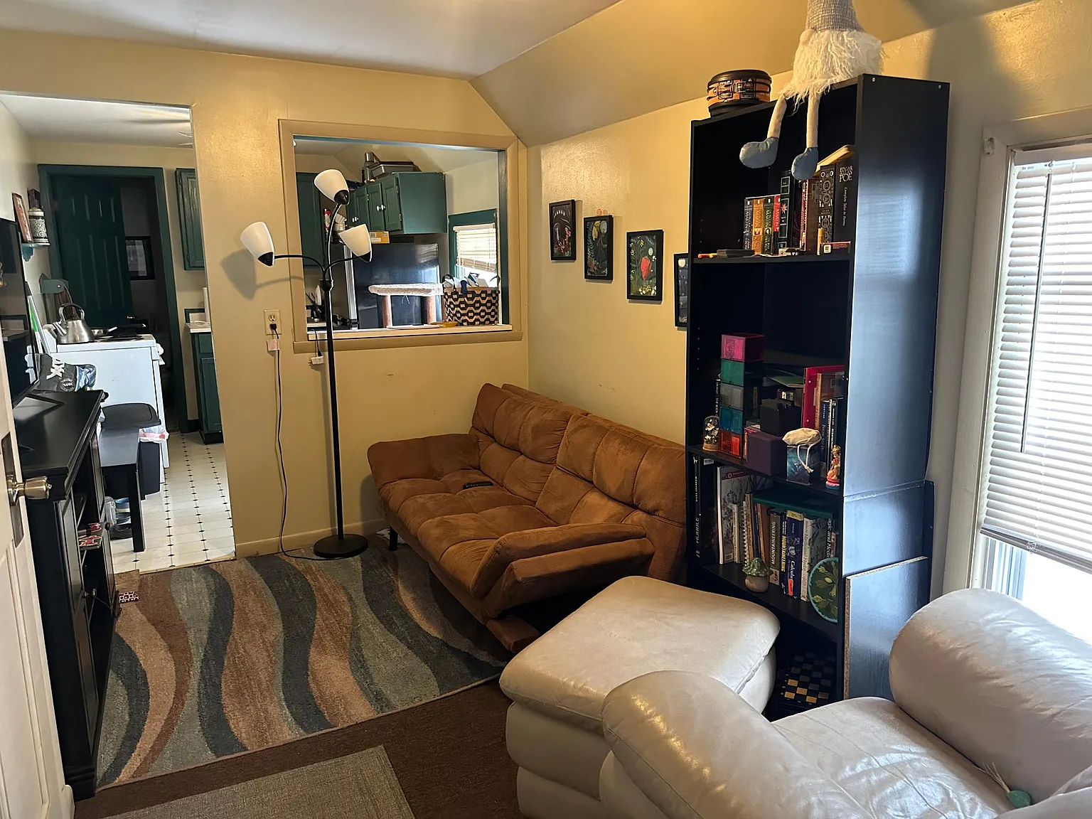 1 bed, 750 sqft, $980 — Photo 2
