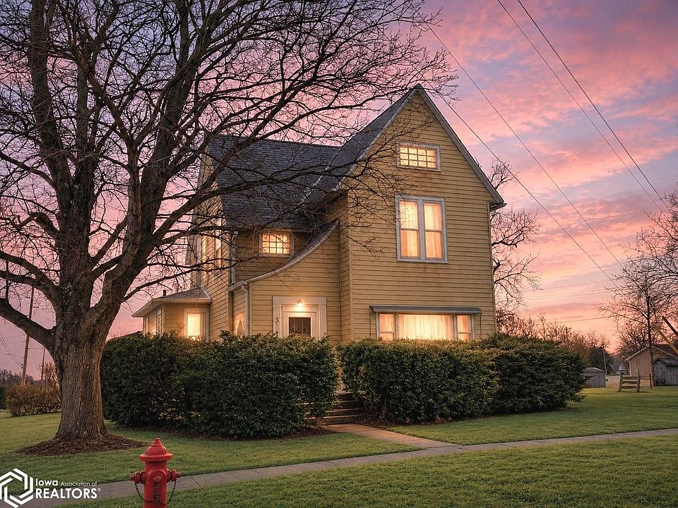 1st image of 327 N Shuffleton St