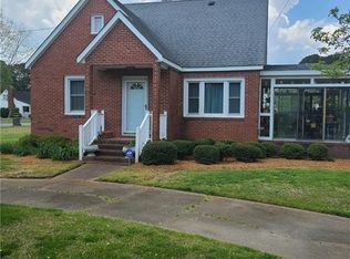 1800 Dock Landing Rd, Chesapeake, VA 23321