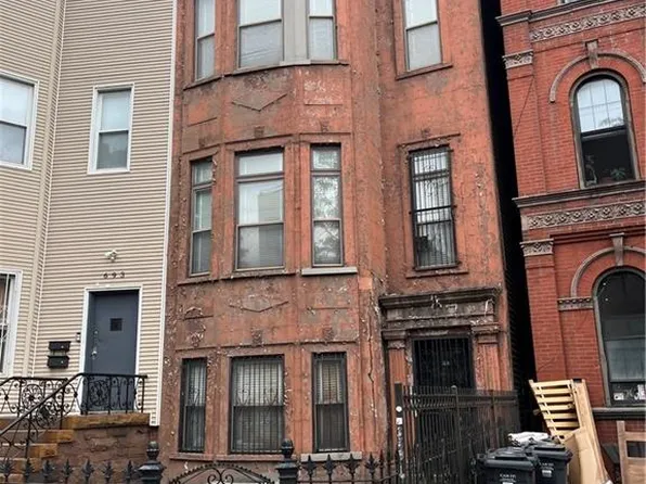 695 Bushwick Ave, Brooklyn, NY 11221