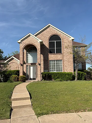 4101 Pinewood Dr Photo 1