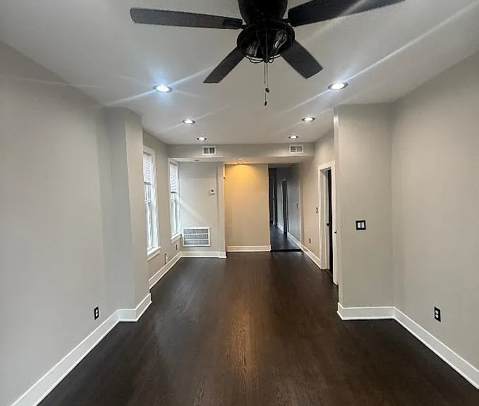3430 N Keeler Ave — Photo 3
