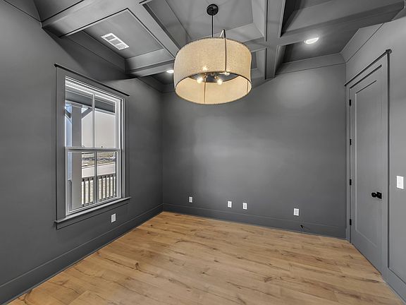 5th image of 5001 Fairhaven Cir Lot 101