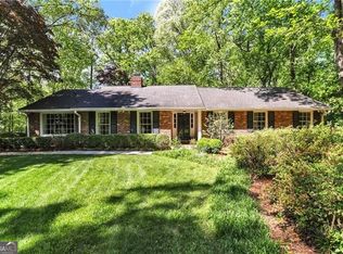 1600 Cave Rd NW, Atlanta, GA 30327