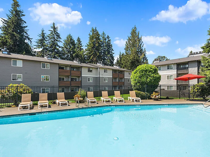 Cascadia at Fairwood Landing — Photo 4