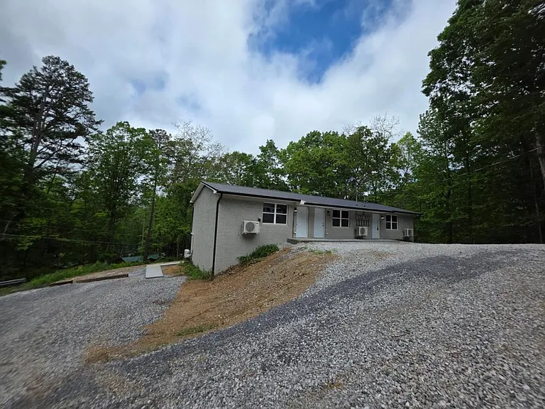 105 Jeffery Ln #6 — Photo 3