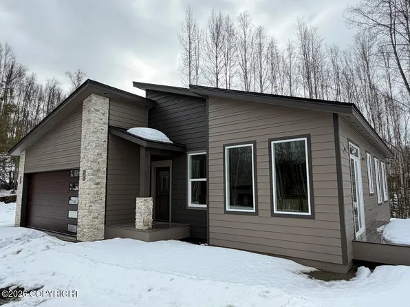 6219 S Emerald Way, Big Lake, AK 99652