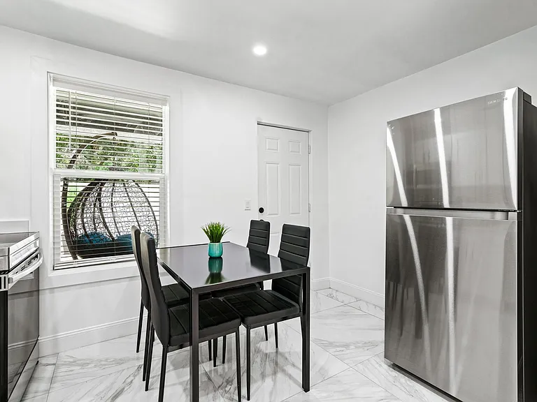 4115 N Hubert Ave #3 — Photo 7