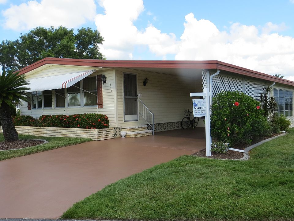 1st image of 255 Camelot Dr
