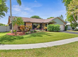 11280 Woodchuck Ln, Boca Raton, FL 33428