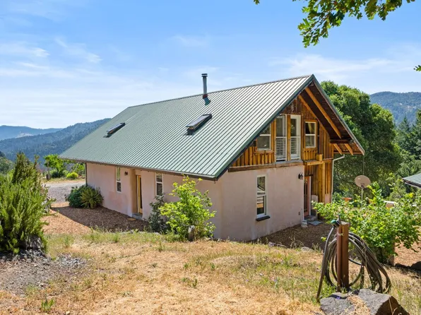 5253 Woodman Peak Road, Laytonville, CA 95454