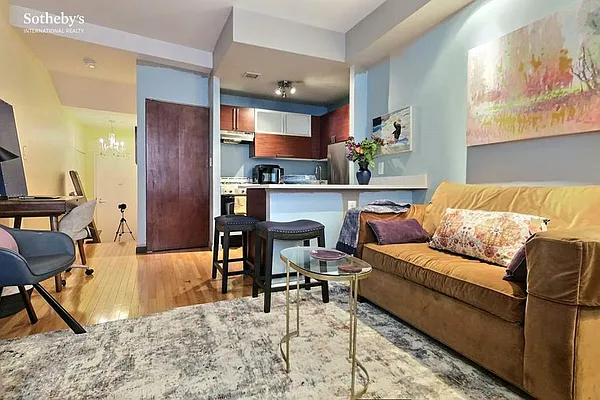 Rented by Sotheby's International Realty | media 15