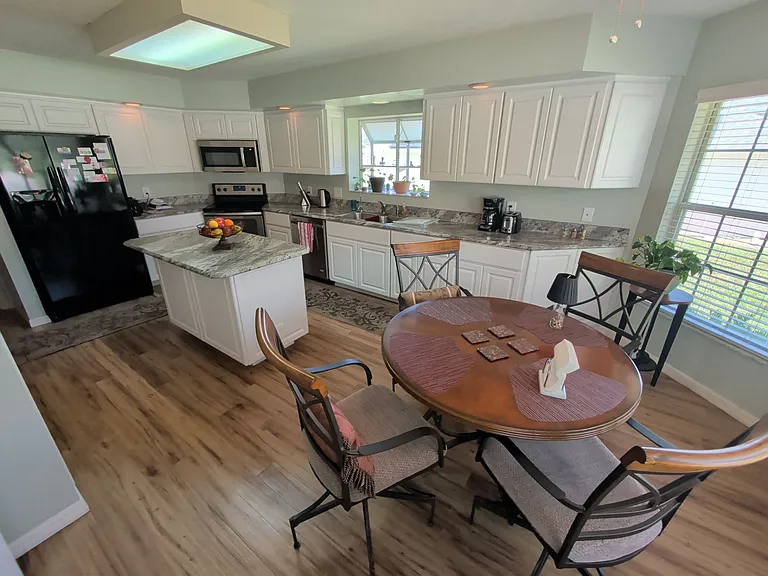 877 W Sunset Strip Dr — Photo 6