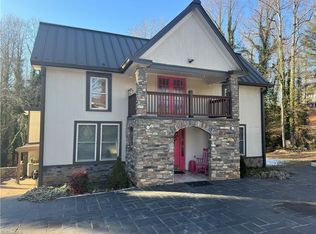 1209 Willard St, North Wilkesboro, NC 28659