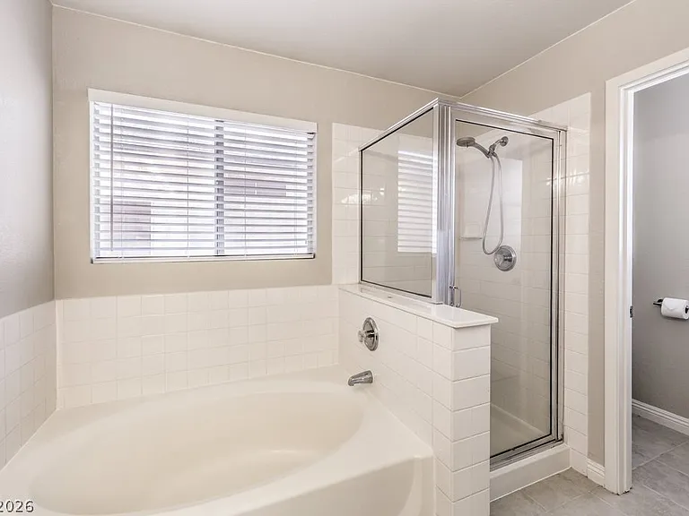 5016 Dancing Lights Ave — Photo 21