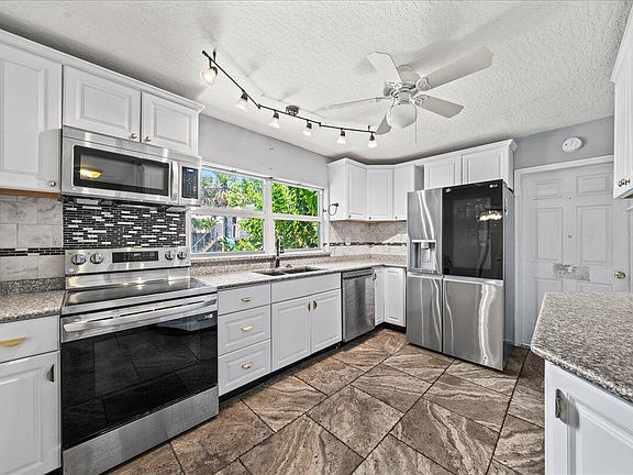 5th image of 103 Ocean Spray Ave