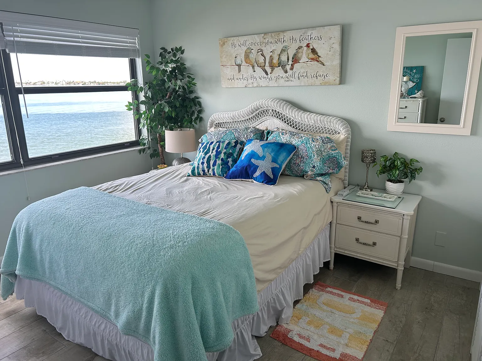 1 bed, 890 sqft, $1,800 — Photo 3
