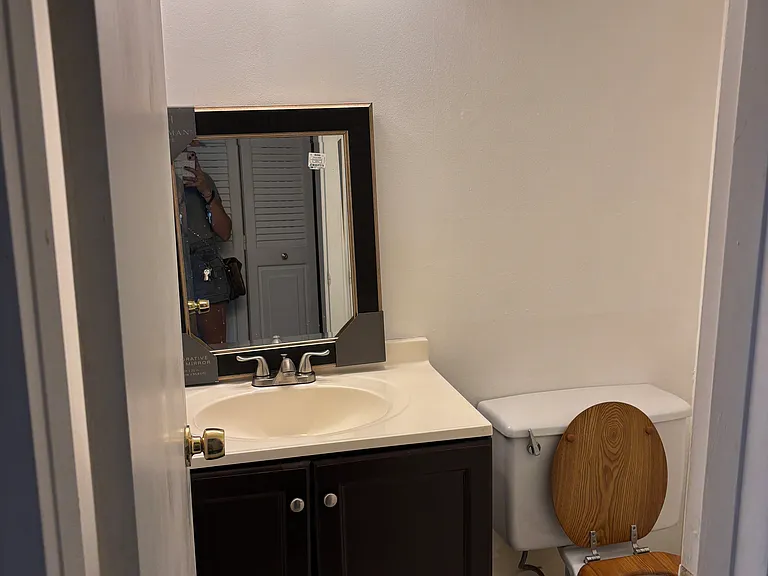 171 Fanshaw E #171 — Photo 8