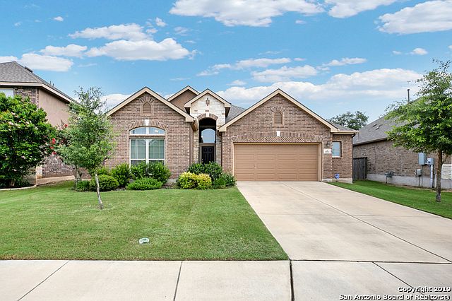 1011 Stone Xing, New Braunfels, TX 78132 | Zillow