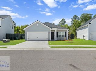 224 Brightleaf Cir, Hinesville, GA 31313
