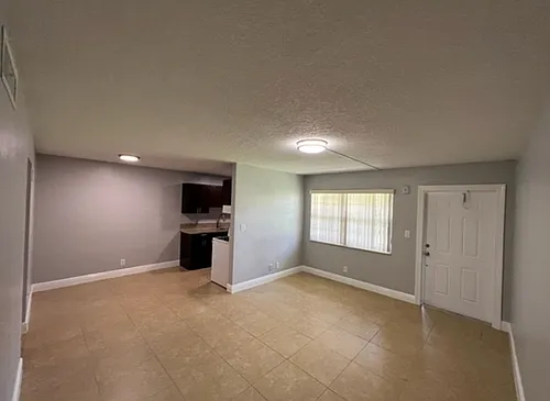 2900A NE 17th Ave #A Photo 1