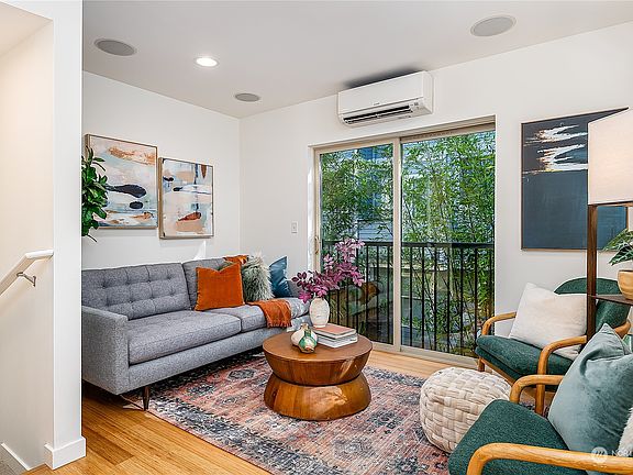 5th image of 4795 35th Avenue S #C