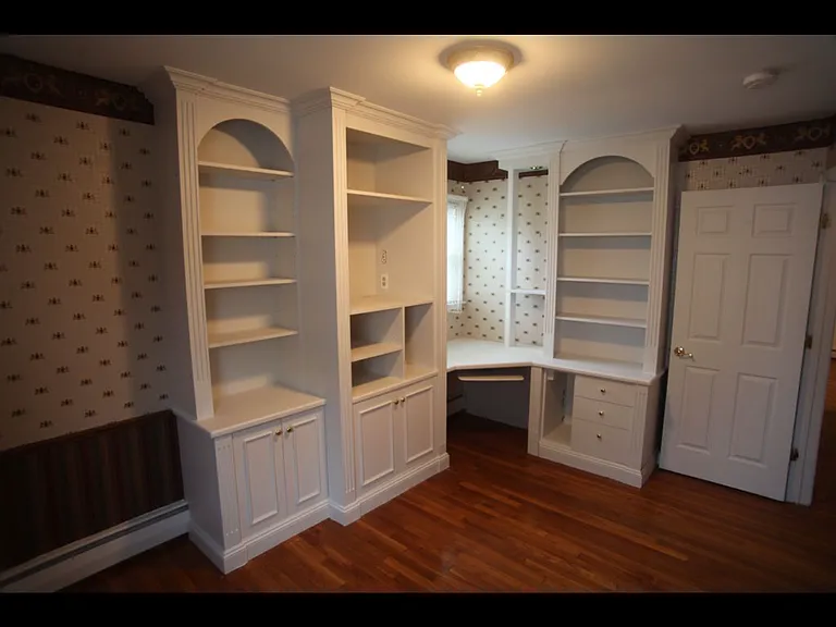 118 Swarthmore Ter — Photo 3