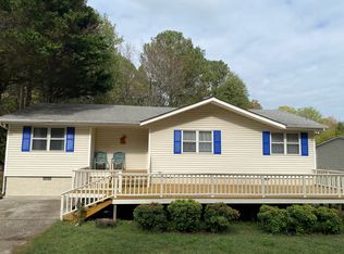 1536 N Long Hollow Rd, Chickamauga, GA 30707