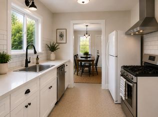 919 Warren St, Redwood City, CA 94063