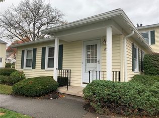 26 Heron Way S, Fairport, NY 14450