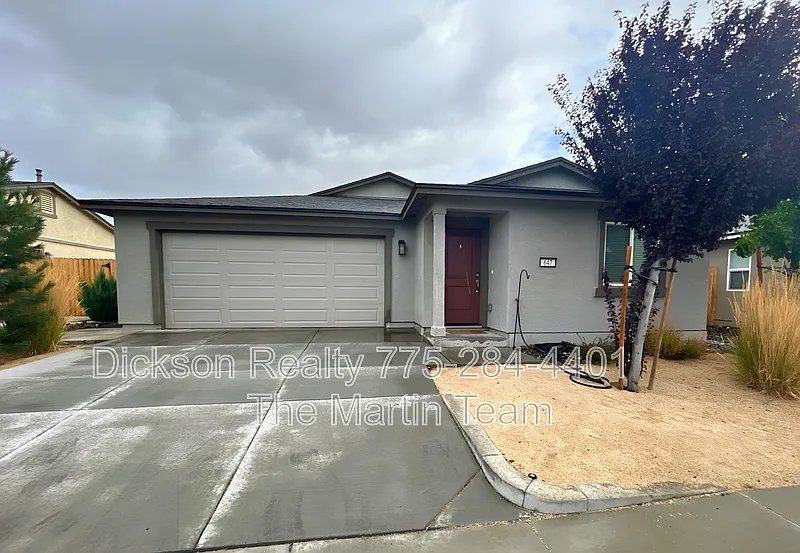 3 bed, 2.0 bath, 1442 sqft, $2,395 — Photo 2